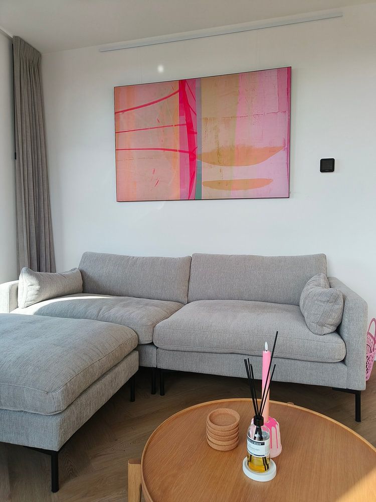 Modern abstract in neon en pastelkleuren (gezien bij vtwonen)  van Studio Allee 