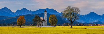 Herbst in der St. Coloman-Kirche von Henk Meijer Photography