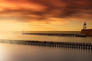 Hollandse wolkenlucht boven de haven van Vlissingen