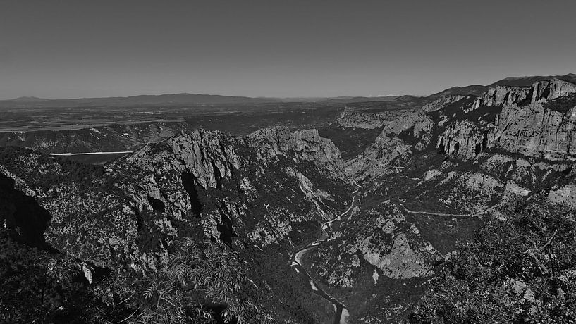 Photo en noir et blanc des gorges du Verdon par Timon Schneider