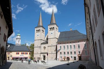Berchtesgaden - Kasteelplein, Koninklijk Kasteel, Collegiale kerk van St. Pe van t.ART