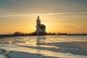 Zonsopkomst bij het Paard van Marken van Menno Schaefer