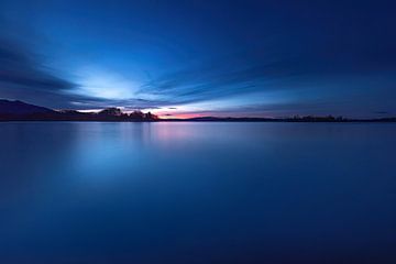 Blaue Stunde am Staffelsee von Christina Bauer Photos