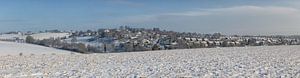 Winterpanorama van de wijk Hulsveld in Simpelveld van John Kreukniet