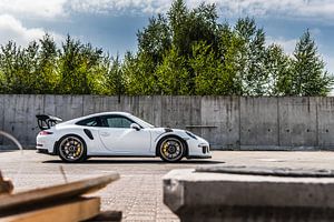 Porsche 911 GT3 RS blanche sur Bas Fransen