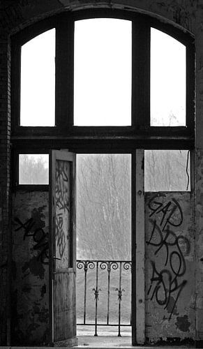 Door oude deuren