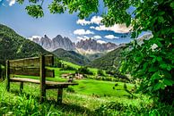 Bankje in de Dolomieten van Zuid-Tirol van Ralf van de Veerdonk thumbnail