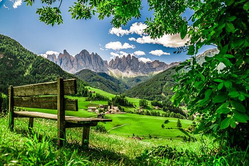 Bankje in de Dolomieten van Zuid-Tirol