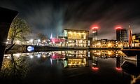 Nachtopname stadsgracht Leeuwarden van Harrie Muis thumbnail