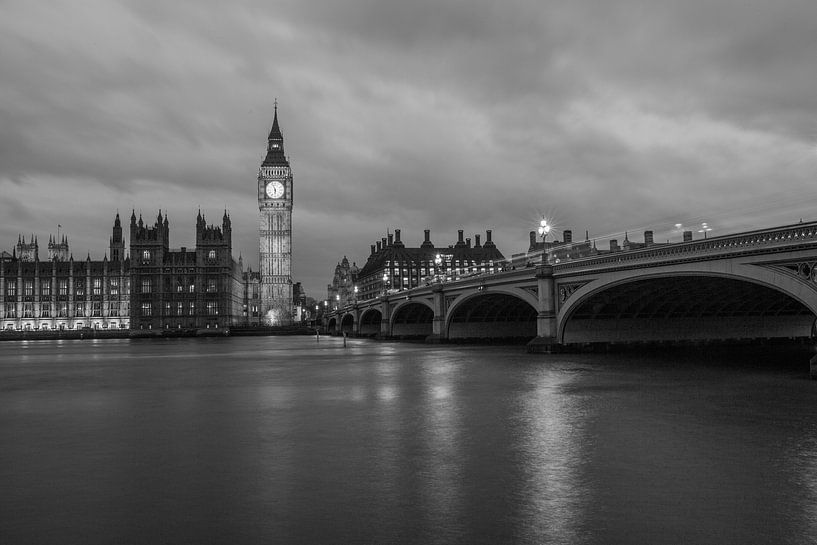 Big Ben by Hello Pompoyo