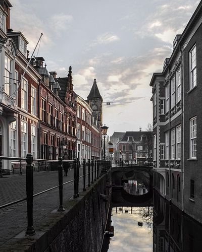 Reflectie in de grachten van Utrecht
