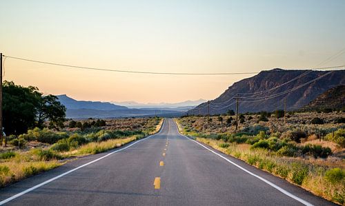 De zonsondergang in rijden