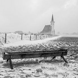 L'église de Den Hoorn sous la neige sur Ronald Timmer