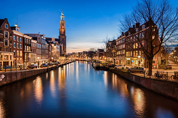 Westerkerk in Amsterdam bij nacht