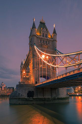 Tower Bridge over de Theems, London, Engeland