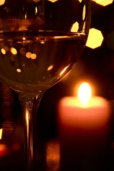 Christmas wine enjoyment by Thomas Jäger