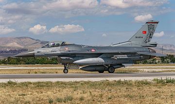Türkischer General Dynamics F-16C Fighting Falcon. von Jaap van den Berg