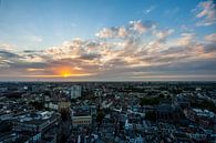 Coucher de soleil sur la ville d'Utrecht depuis la tour Dom par Peter Haastrecht, van Aperçu