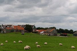 wolken boven Marken by Robert Lotman