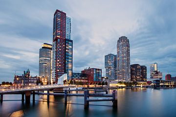 Skyline van de Kop van Zuid in Rotterdam van Peter de Kievith Fotografie