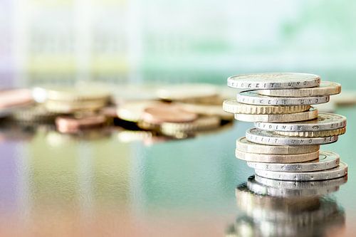 Verschillende euro's biljetten en munten