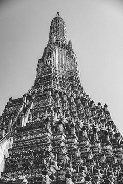 Wat Arun : le complexe de temples emblématique sur la rivière à Bangko sur Ken Tempelers