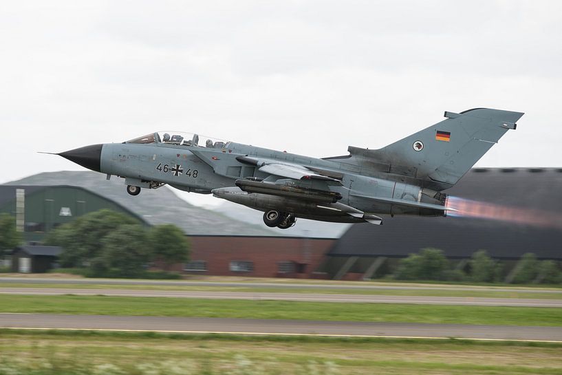 AG51 Tornado von Robben