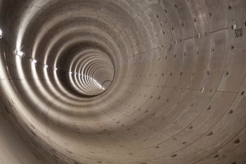 Nord-Süd-Linie U-Bahn-Röhre Amsterdam.