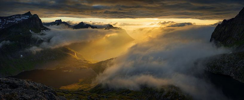 Mefjorden Cloudy Panorama par Wojciech Kruczynski
