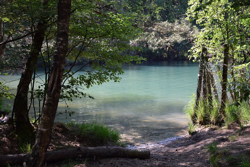 Blauer See von Malissa van den Bosch