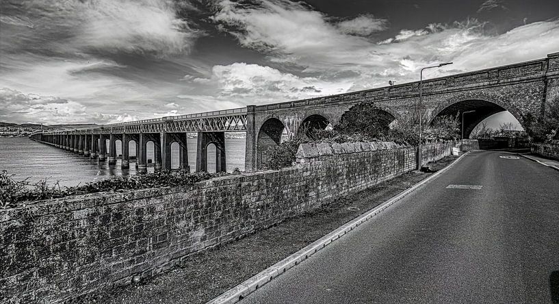 Railway bridge, Tay, Dundee Scotland by Arjan Warmerdam