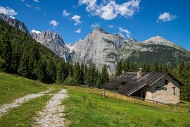 Hiking in the Dolomiti di Brenta - Molveno