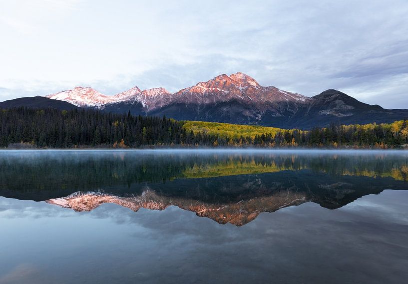 Sunrise at the lake by swc07