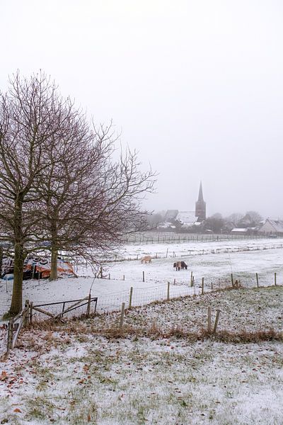 Kerk in de sneeuw by Moetwil en van Dijk - Fotografie