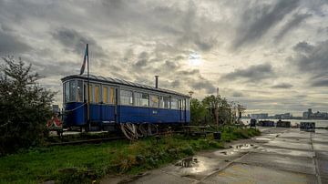 Trammeland auf dem NDSM-Gelände in Amsterdam Nord von Peter Bartelings