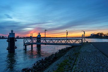 Merwede Gorinchem with jetty by Eugene Winthagen