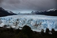 Gloomy mood at the Perito Moreno Glacier in Patagonia