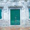 Porte en bois à Kotor sur Rene van Heerdt