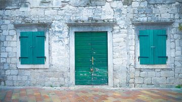 Houten deur in Kotor