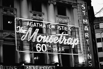 Agatha Christie's The Mouse Trap 60th Anniversary van Helga Novelli
