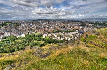 Uitzicht over Edinburgh van Jan Kranendonk