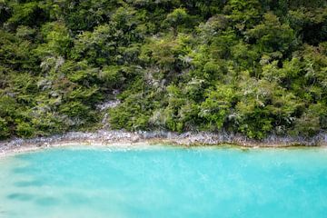 Magical contrasts in New Zealand by Jasper den Boer