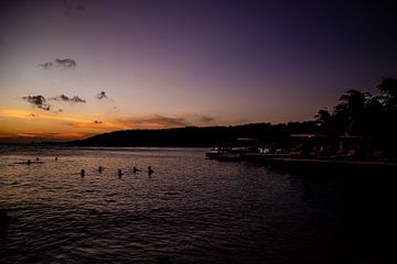 Sonnenuntergang am Strand von Dani Teston