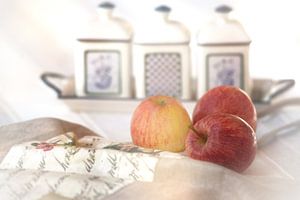 Drei Äpfel im Landhausstil