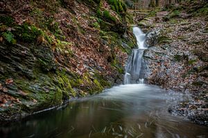 Der Fluss Ninglinspo im Herbst