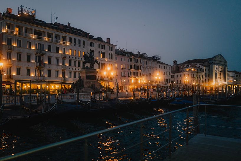 Venice by Hello Pompoyo