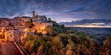 Montepulciano in het prachtige avondlicht van Voss fotografie