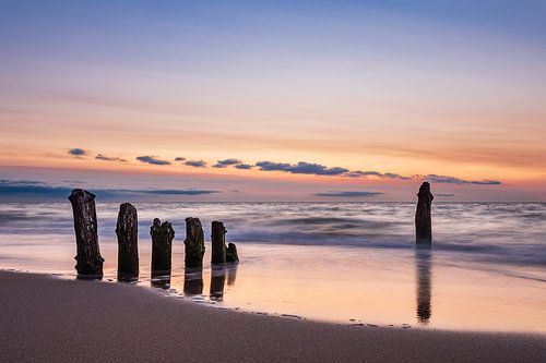 Kribben aan de kust van de Oostzee bij Kühlungsborn