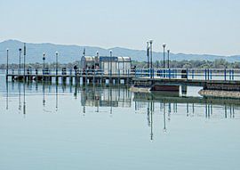 Veerboothaven Castiglione del Lago van Dorothy Berry-Lound