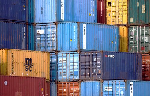 Tertris me containers